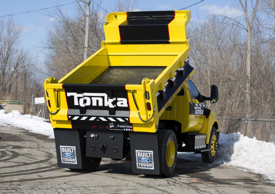  Ford F-750 Tonka 2016 года  (фото 6 из 8)